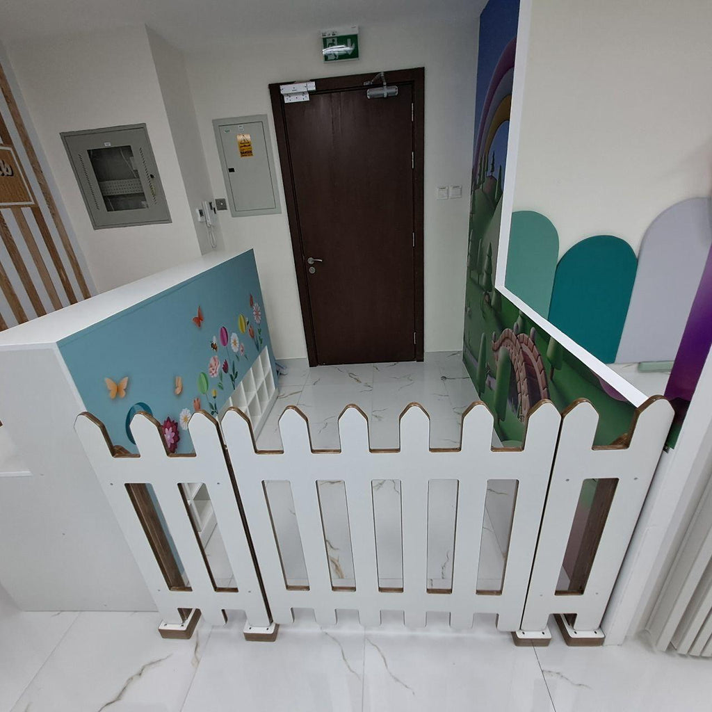 FENCE GATE