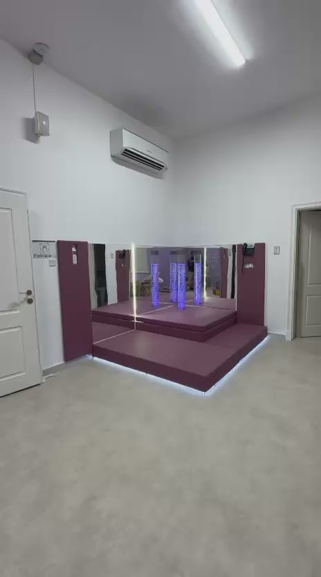 SENSORY BUBBLE TUBE WITH SEATING PLATFORM